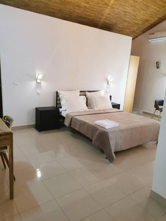 La Fandenoise Bed & Breakfast Thies Ngoại thất bức ảnh