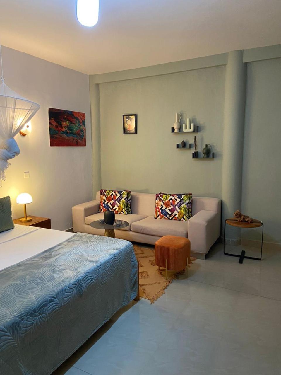 La Fandenoise Bed & Breakfast Thies Ngoại thất bức ảnh